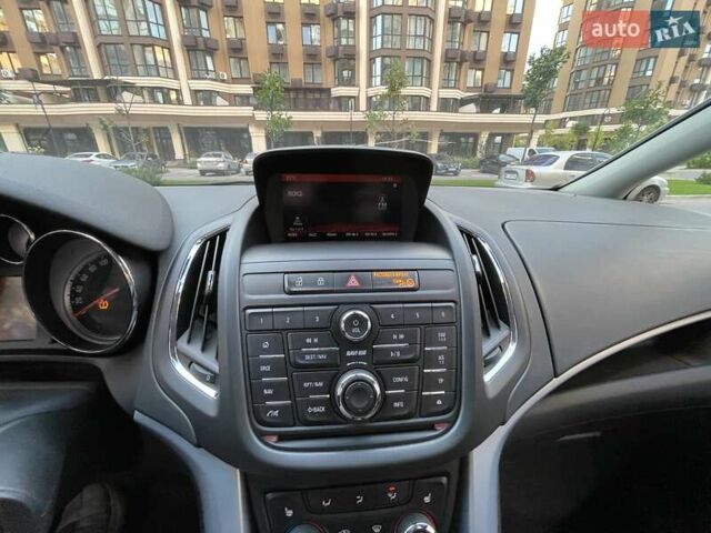 Серый Опель Зафира, объемом двигателя 2 л и пробегом 275 тыс. км за 8500 $, фото 10 на Automoto.ua