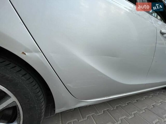 Серый Опель Зафира, объемом двигателя 2 л и пробегом 275 тыс. км за 8500 $, фото 14 на Automoto.ua