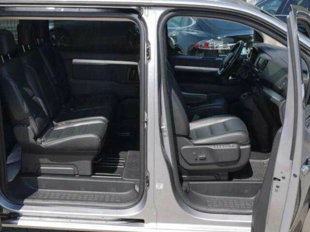 Сірий Опель Зафіра, об'ємом двигуна 2 л та пробігом 140 тис. км за 18600 $, фото 10 на Automoto.ua