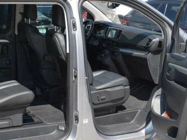 Сірий Опель Зафіра, об'ємом двигуна 2 л та пробігом 140 тис. км за 18600 $, фото 7 на Automoto.ua