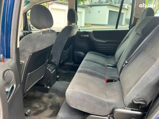 Синий Опель Зафира, объемом двигателя 0 л и пробегом 221 тыс. км за 1100 $, фото 2 на Automoto.ua