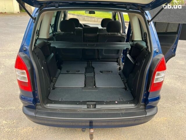 Синий Опель Зафира, объемом двигателя 0 л и пробегом 221 тыс. км за 1100 $, фото 1 на Automoto.ua