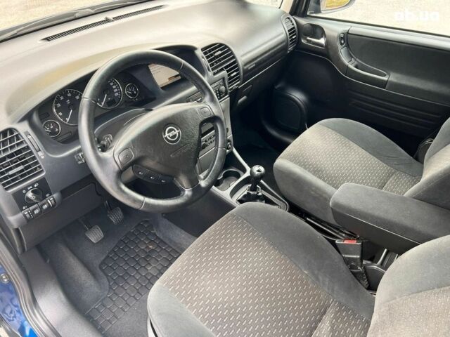 Синий Опель Зафира, объемом двигателя 0 л и пробегом 221 тыс. км за 1100 $, фото 12 на Automoto.ua