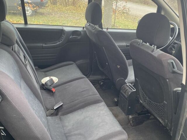 Синий Опель Зафира, объемом двигателя 2 л и пробегом 3 тыс. км за 1900 $, фото 9 на Automoto.ua