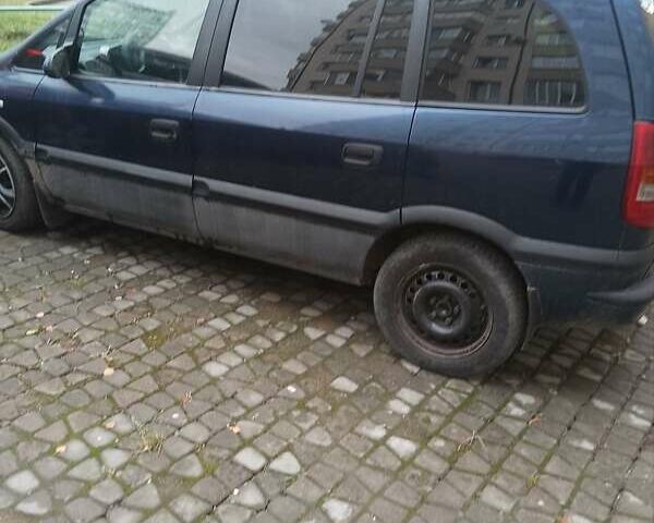 Синий Опель Зафира, объемом двигателя 2 л и пробегом 250 тыс. км за 2500 $, фото 8 на Automoto.ua