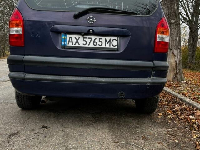 Синий Опель Зафира, объемом двигателя 1.8 л и пробегом 240 тыс. км за 3700 $, фото 3 на Automoto.ua