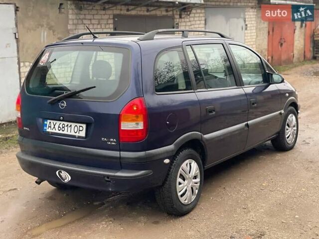 Синий Опель Зафира, объемом двигателя 1.8 л и пробегом 250 тыс. км за 3450 $, фото 3 на Automoto.ua