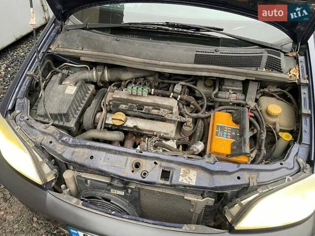 Синий Опель Зафира, объемом двигателя 1.8 л и пробегом 250 тыс. км за 3450 $, фото 32 на Automoto.ua