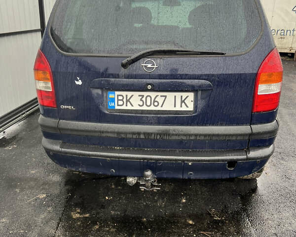 Синий Опель Зафира, объемом двигателя 2 л и пробегом 413 тыс. км за 3000 $, фото 4 на Automoto.ua