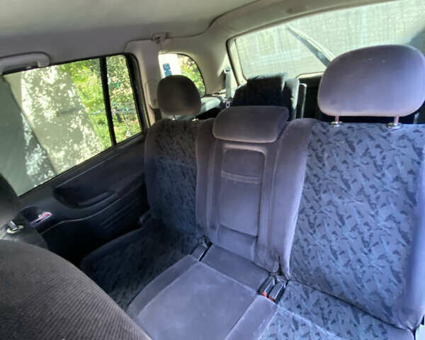 Синий Опель Зафира, объемом двигателя 1.6 л и пробегом 352 тыс. км за 3200 $, фото 8 на Automoto.ua