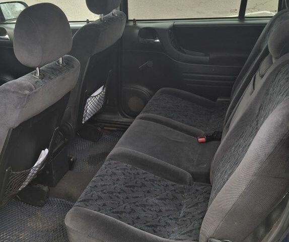 Синий Опель Зафира, объемом двигателя 2 л и пробегом 282 тыс. км за 3500 $, фото 6 на Automoto.ua