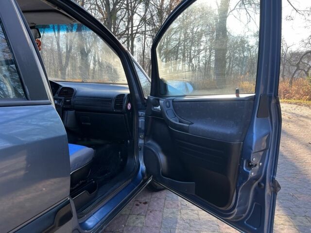 Синий Опель Зафира, объемом двигателя 2 л и пробегом 280 тыс. км за 2650 $, фото 17 на Automoto.ua