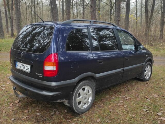 Синий Опель Зафира, объемом двигателя 2 л и пробегом 345 тыс. км за 3200 $, фото 3 на Automoto.ua