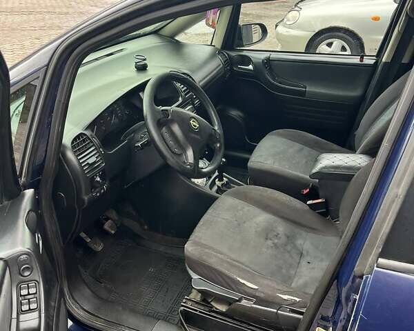 Синий Опель Зафира, объемом двигателя 1.8 л и пробегом 407 тыс. км за 2800 $, фото 12 на Automoto.ua