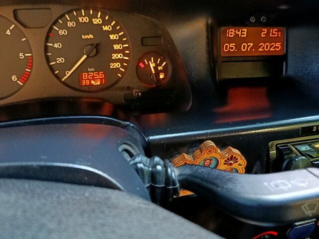 Синий Опель Зафира, объемом двигателя 2 л и пробегом 390 тыс. км за 3000 $, фото 7 на Automoto.ua