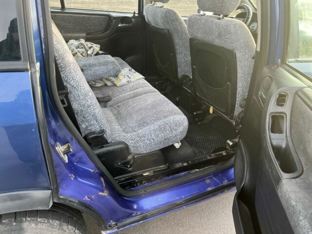 Синий Опель Зафира, объемом двигателя 2 л и пробегом 300 тыс. км за 3000 $, фото 7 на Automoto.ua