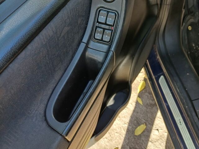 Синий Опель Зафира, объемом двигателя 2 л и пробегом 350 тыс. км за 4686 $, фото 4 на Automoto.ua