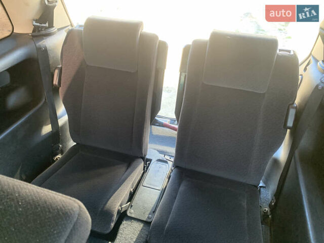 Синий Опель Зафира, объемом двигателя 1.8 л и пробегом 251 тыс. км за 4000 $, фото 7 на Automoto.ua