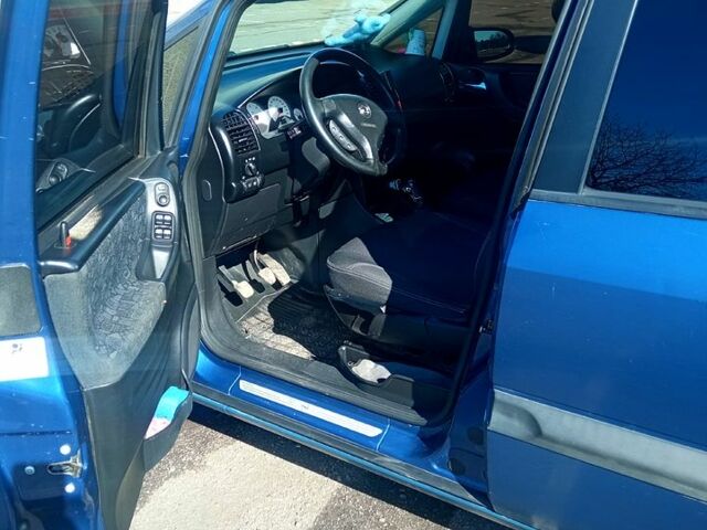 Синий Опель Зафира, объемом двигателя 2 л и пробегом 0 тыс. км за 4150 $, фото 9 на Automoto.ua