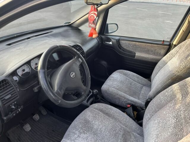 Синий Опель Зафира, объемом двигателя 2 л и пробегом 300 тыс. км за 3000 $, фото 8 на Automoto.ua