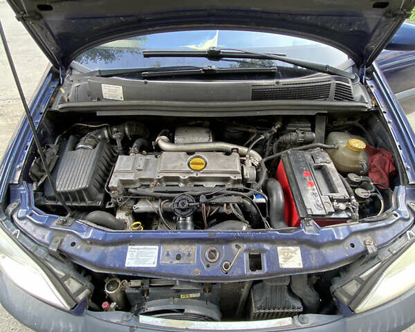 Синій Опель Зафіра, об'ємом двигуна 2 л та пробігом 338 тис. км за 3799 $, фото 7 на Automoto.ua