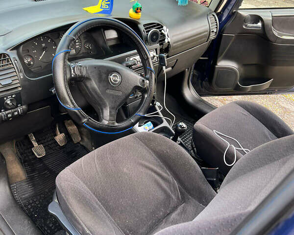 Синий Опель Зафира, объемом двигателя 2 л и пробегом 343 тыс. км за 3400 $, фото 7 на Automoto.ua