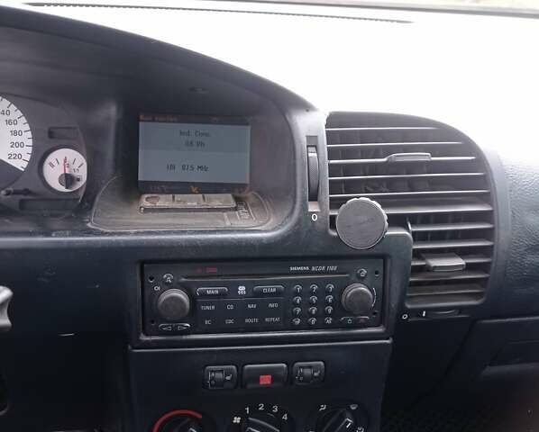 Синий Опель Зафира, объемом двигателя 2.2 л и пробегом 370 тыс. км за 3500 $, фото 1 на Automoto.ua