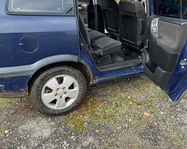 Синий Опель Зафира, объемом двигателя 2 л и пробегом 343 тыс. км за 3400 $, фото 11 на Automoto.ua