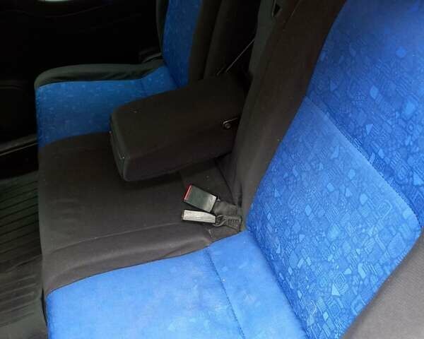 Синий Опель Зафира, объемом двигателя 2.2 л и пробегом 312 тыс. км за 4000 $, фото 1 на Automoto.ua