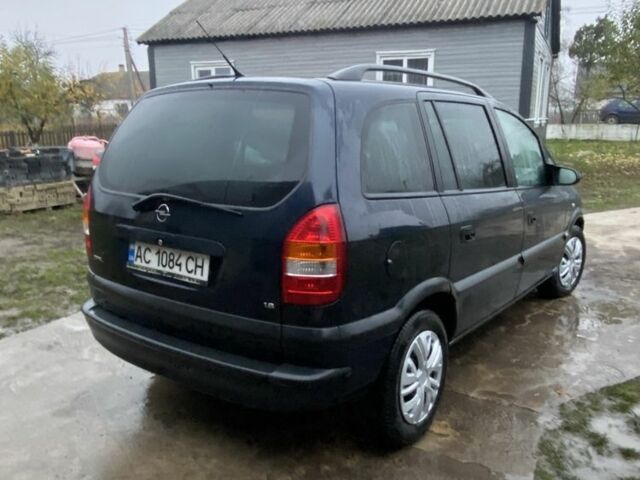 Синий Опель Зафира, объемом двигателя 1.8 л и пробегом 350 тыс. км за 3450 $, фото 3 на Automoto.ua