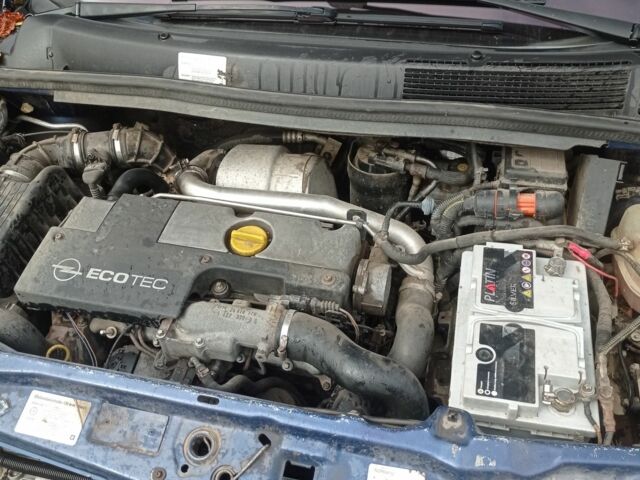 Синий Опель Зафира, объемом двигателя 0 л и пробегом 370 тыс. км за 3500 $, фото 8 на Automoto.ua