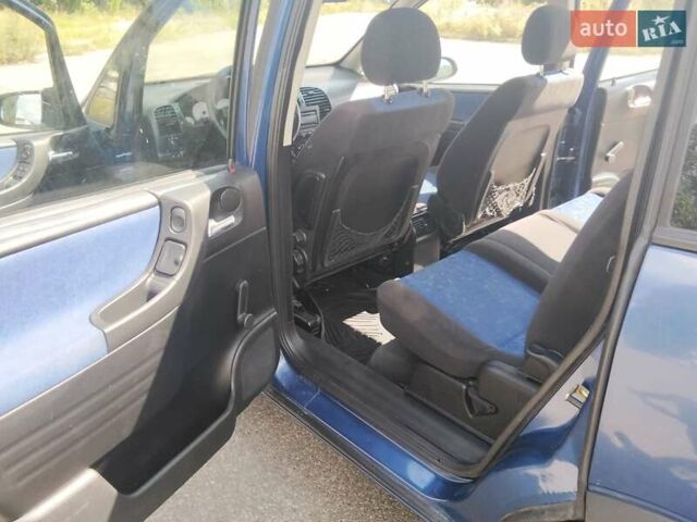 Синій Опель Зафіра, об'ємом двигуна 1.8 л та пробігом 280 тис. км за 3900 $, фото 8 на Automoto.ua