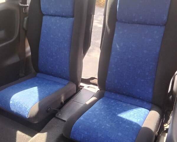 Синій Опель Зафіра, об'ємом двигуна 1.8 л та пробігом 280 тис. км за 3900 $, фото 1 на Automoto.ua