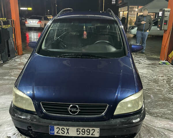 Синій Опель Зафіра, об'ємом двигуна 2 л та пробігом 312 тис. км за 1900 $, фото 1 на Automoto.ua