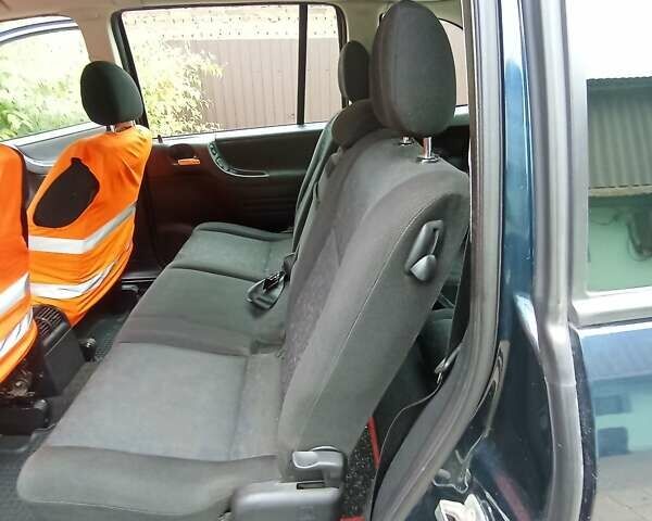 Синий Опель Зафира, объемом двигателя 1.6 л и пробегом 270 тыс. км за 4000 $, фото 19 на Automoto.ua