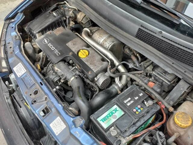 Синій Опель Зафіра, об'ємом двигуна 2.2 л та пробігом 340 тис. км за 3950 $, фото 6 на Automoto.ua