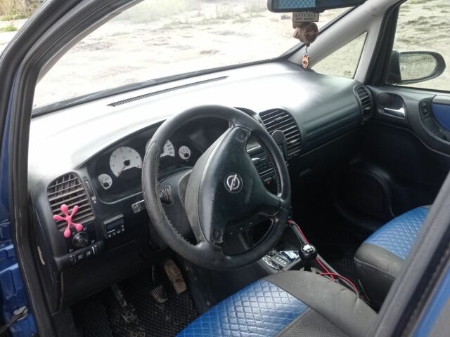 Синий Опель Зафира, объемом двигателя 0 л и пробегом 370 тыс. км за 3500 $, фото 7 на Automoto.ua