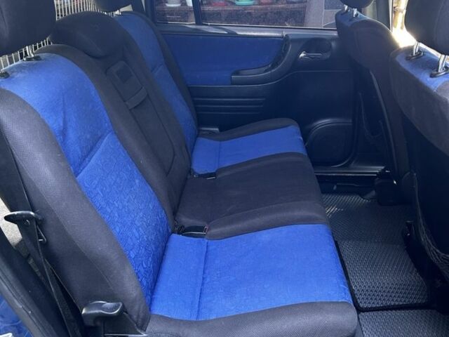 Синій Опель Зафіра, об'ємом двигуна 1.8 л та пробігом 350 тис. км за 3850 $, фото 4 на Automoto.ua