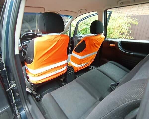 Синий Опель Зафира, объемом двигателя 1.6 л и пробегом 270 тыс. км за 4000 $, фото 18 на Automoto.ua