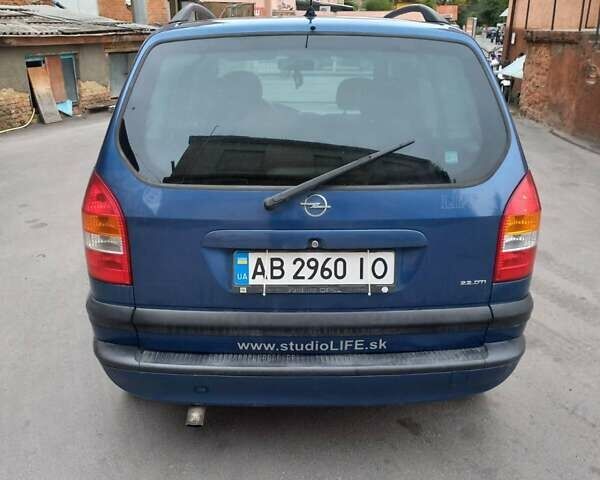 Синий Опель Зафира, объемом двигателя 2.2 л и пробегом 312 тыс. км за 4000 $, фото 2 на Automoto.ua