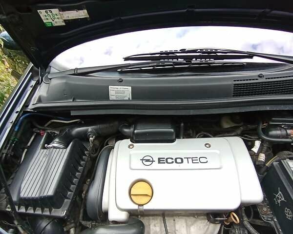 Синий Опель Зафира, объемом двигателя 1.6 л и пробегом 270 тыс. км за 4000 $, фото 11 на Automoto.ua