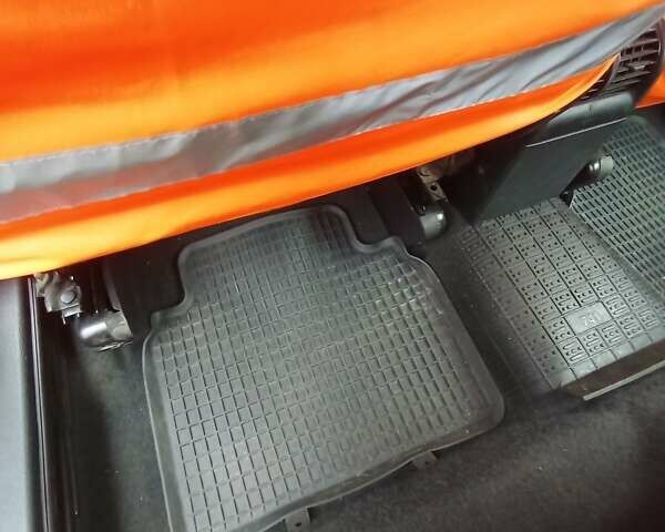 Синий Опель Зафира, объемом двигателя 1.6 л и пробегом 270 тыс. км за 4000 $, фото 20 на Automoto.ua