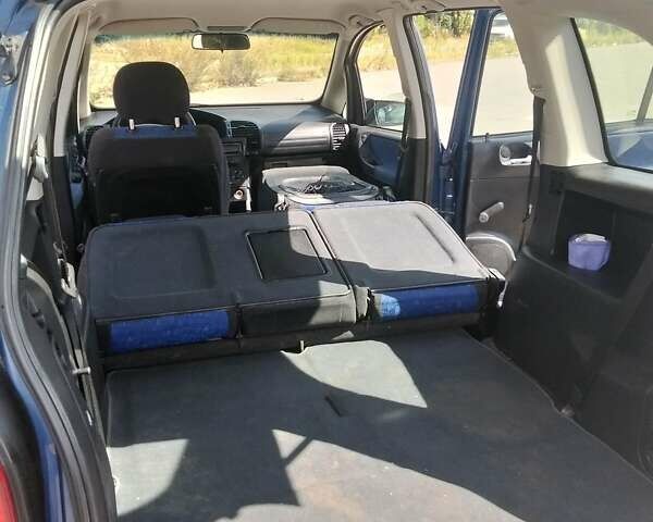 Синій Опель Зафіра, об'ємом двигуна 1.8 л та пробігом 280 тис. км за 3900 $, фото 6 на Automoto.ua