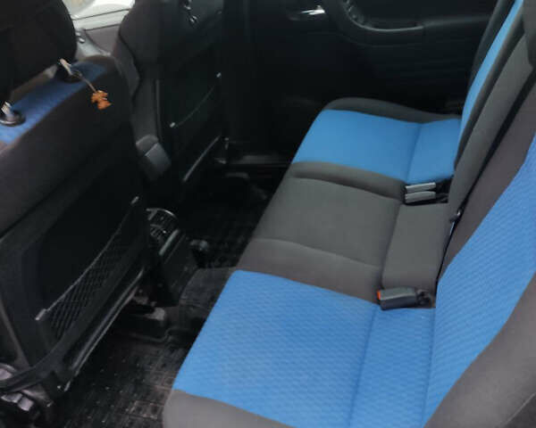 Синий Опель Зафира, объемом двигателя 1.8 л и пробегом 207 тыс. км за 4500 $, фото 6 на Automoto.ua