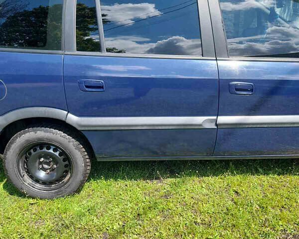 Синій Опель Зафіра, об'ємом двигуна 1.6 л та пробігом 180 тис. км за 3500 $, фото 4 на Automoto.ua