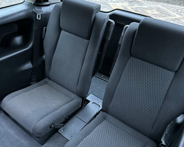 Синий Опель Зафира, объемом двигателя 1.6 л и пробегом 230 тыс. км за 3650 $, фото 73 на Automoto.ua