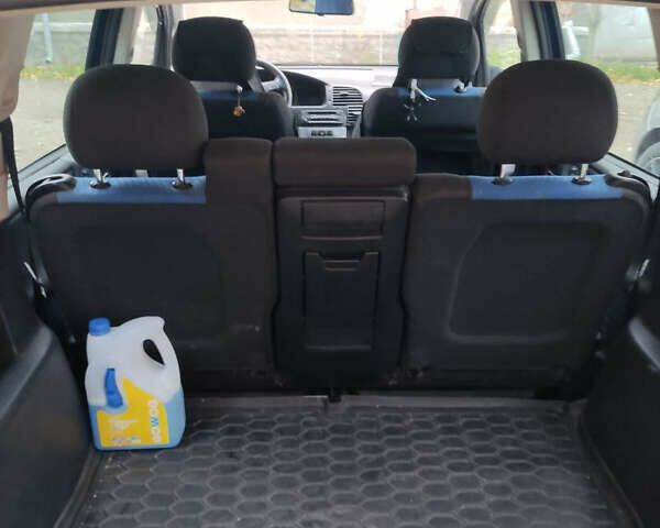 Синий Опель Зафира, объемом двигателя 1.8 л и пробегом 207 тыс. км за 4500 $, фото 7 на Automoto.ua