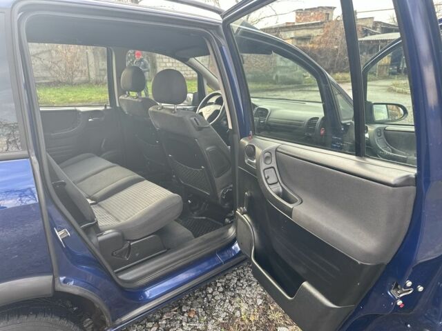 Синий Опель Зафира, объемом двигателя 1.8 л и пробегом 267 тыс. км за 4300 $, фото 5 на Automoto.ua