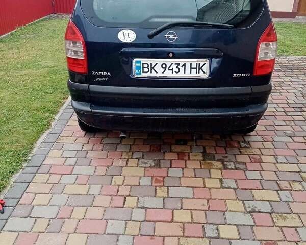 Синій Опель Зафіра, об'ємом двигуна 2 л та пробігом 350 тис. км за 4400 $, фото 2 на Automoto.ua