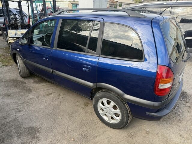 Синій Опель Зафіра, об'ємом двигуна 2.2 л та пробігом 350 тис. км за 3200 $, фото 3 на Automoto.ua